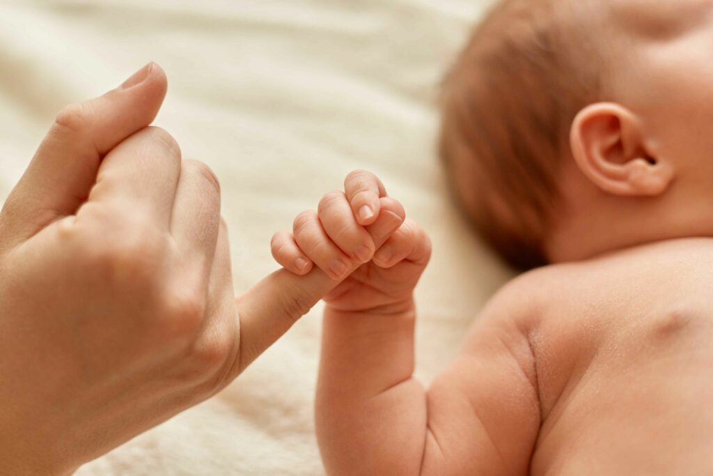 bebé recien nacido seguro de salud